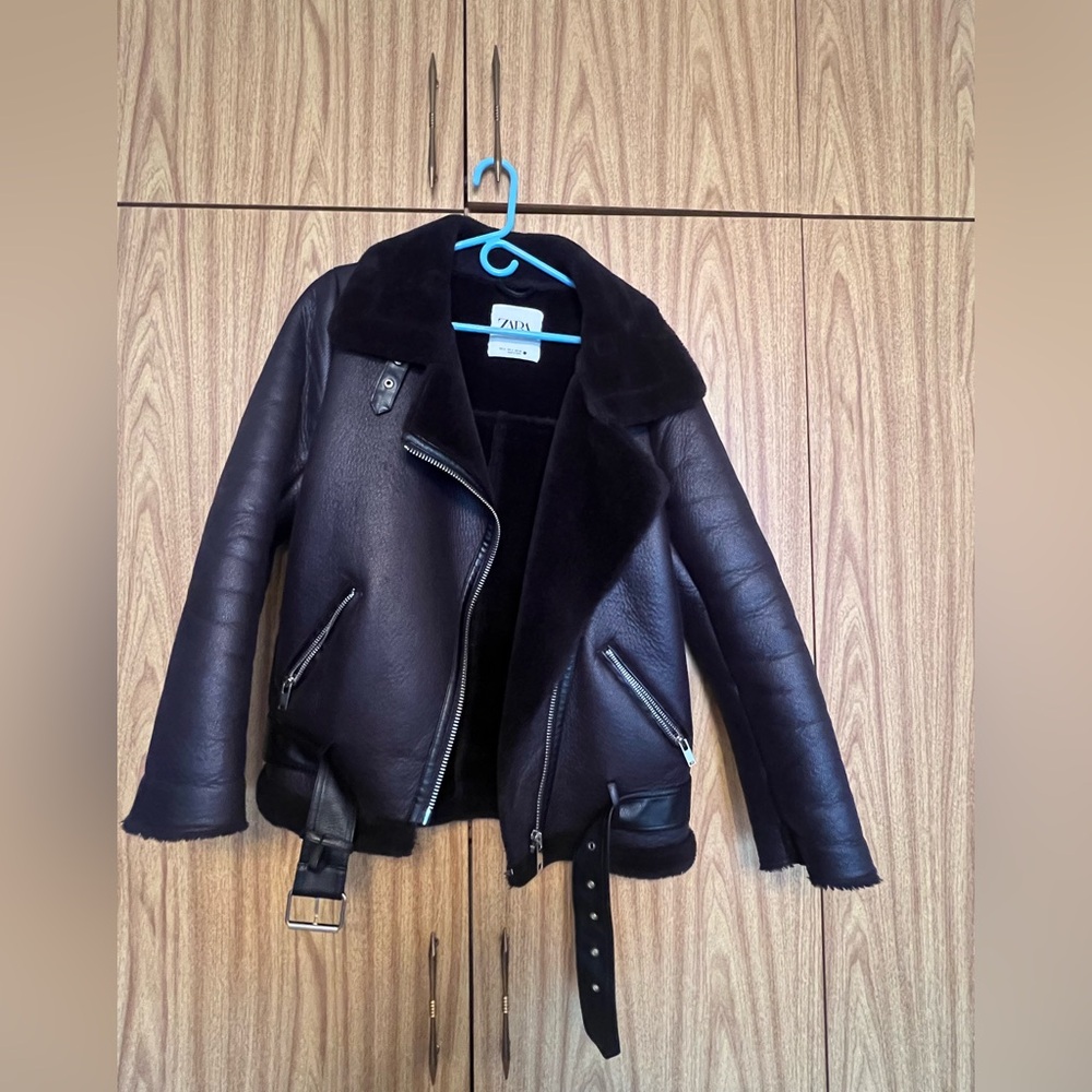 Zara Black Textured Jacket